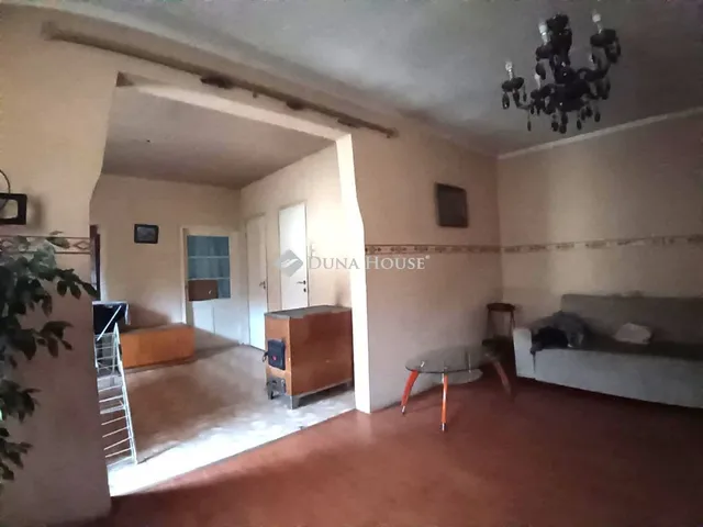 Eladó ház Súr, Kossuth Lajos utca 105 nm