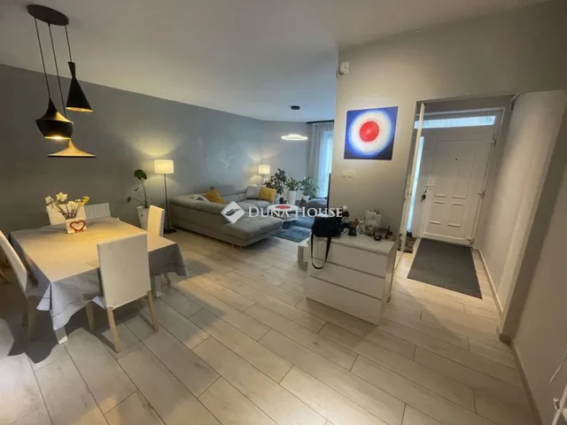 Eladó lakás Győr 91 nm