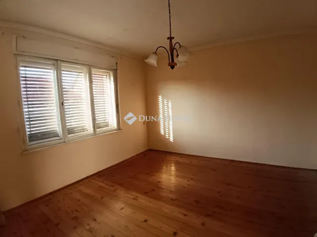 Eladó ház Ásványráró, Egres utca 75 nm