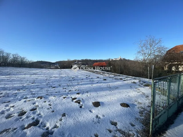 Eladó telek Pannonhalma 2073 nm