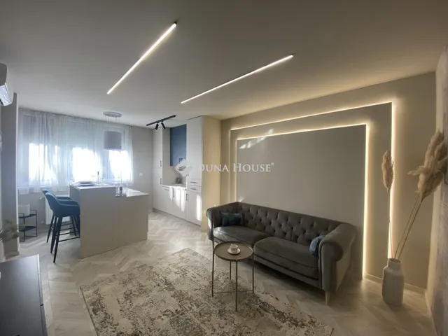 Kiadó lakás Győr, Bartók Béla út 43 nm