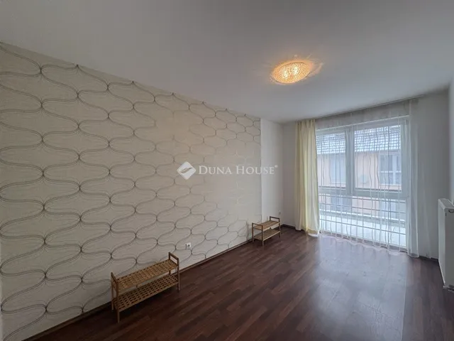 Eladó lakás Győr, Cseresznyés utca 63 nm