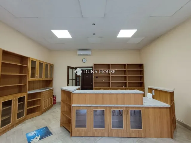 Eladó kereskedelmi és ipari ingatlan Sopron 35 nm