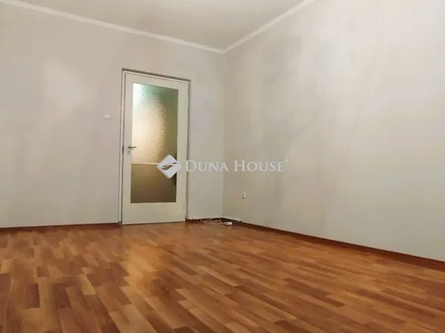 Eladó lakás Győr 62 nm