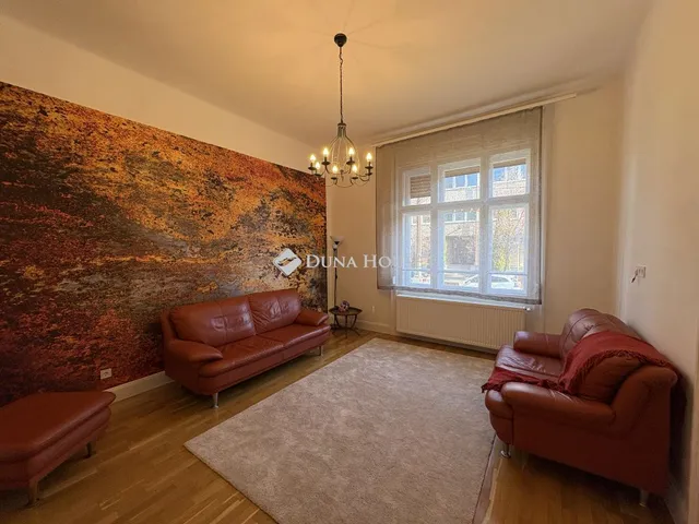 Kiadó lakás Győr, Corvin utca 67 nm