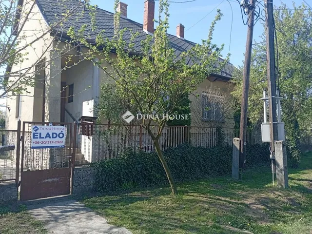 Eladó ház Kisbér 103 nm
