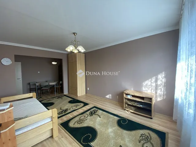 Kiadó lakás Győr, Szigethy Attila út 68 nm