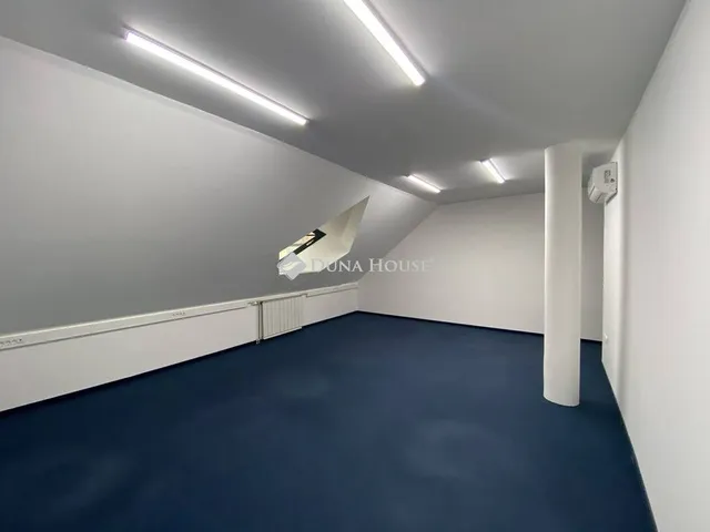 Kiadó kereskedelmi és ipari ingatlan Győr 25 nm