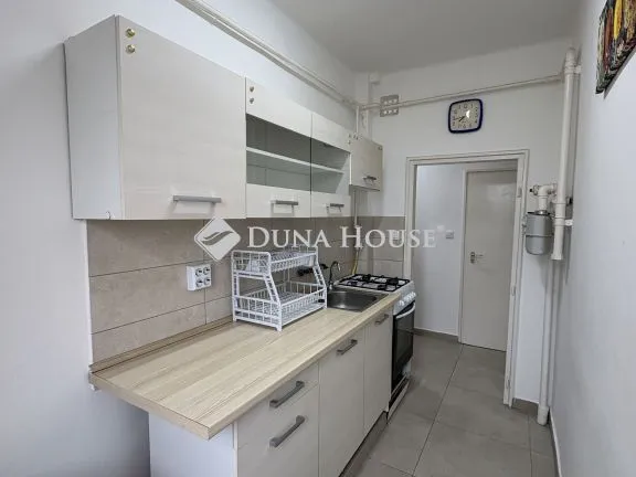 Kiadó lakás Győr, Ipar utca 42 nm