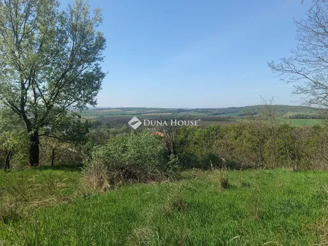 Eladó telek Súr 2769 nm