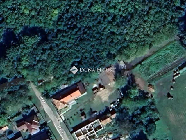 Eladó telek Mórichida 2300 nm