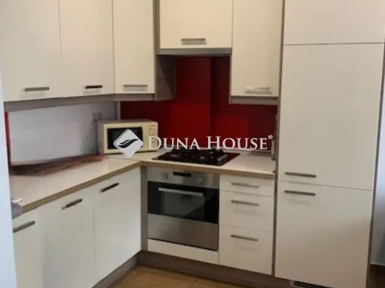 Kiadó lakás Győr, Szövetség utca 72 nm