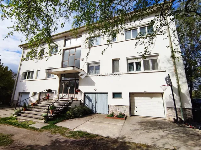 Eladó lakás Pannonhalma 153 nm