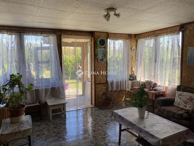 Eladó üdülő és hétvégi ház Bársonyos 75 nm