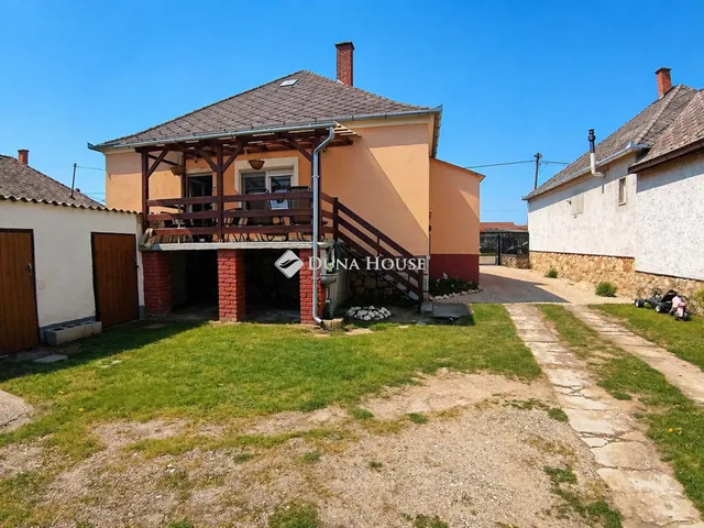 Eladó ház Kisbér 85 nm