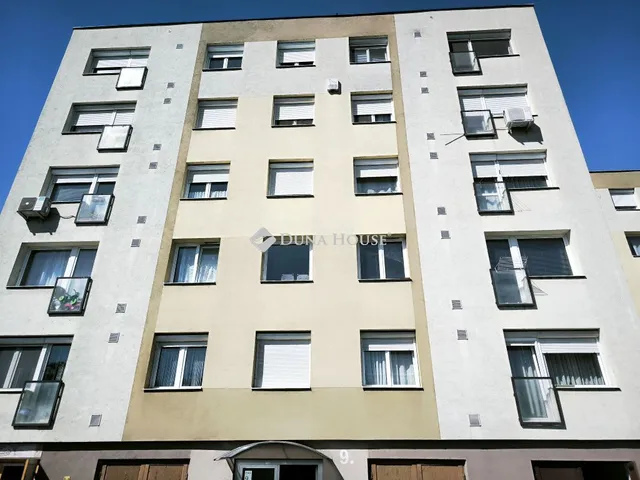 Eladó lakás Győr 49 nm