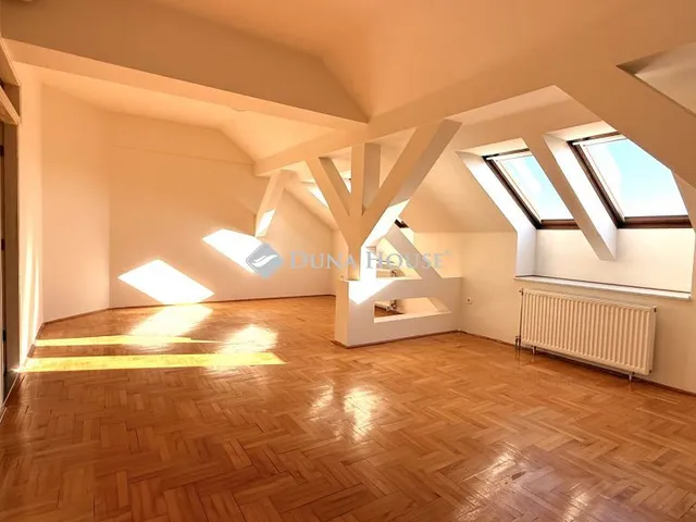 Kiadó lakás Győr, Bisinger József sétány 74 nm