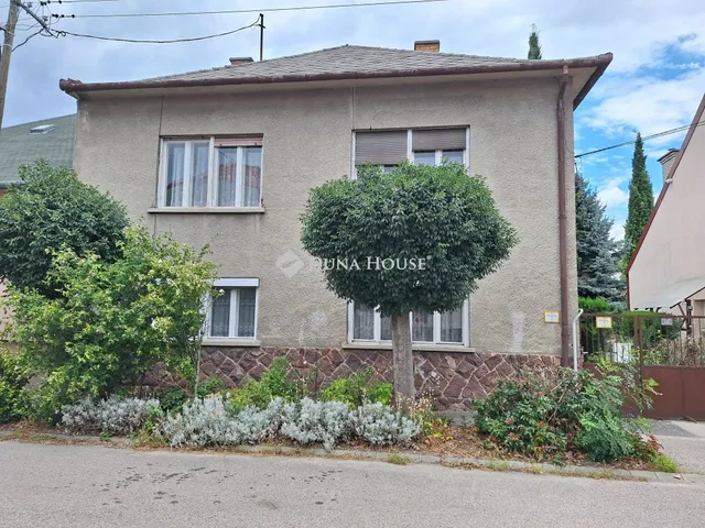 Eladó ház Győr 156 nm