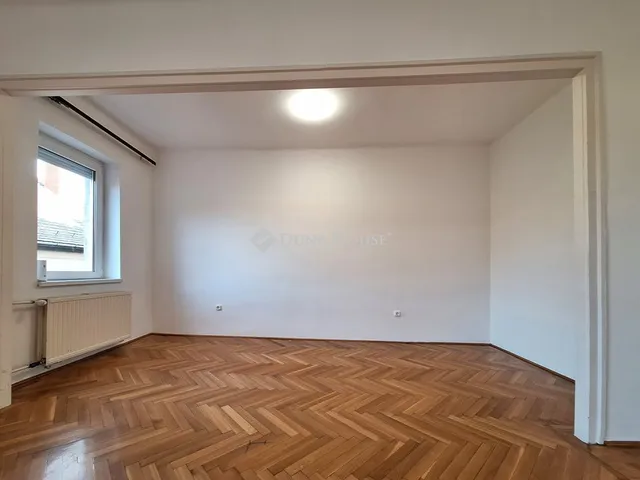 Eladó lakás Győr 47 nm