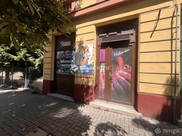 Kiadó kereskedelmi és ipari ingatlan Győr 31 nm