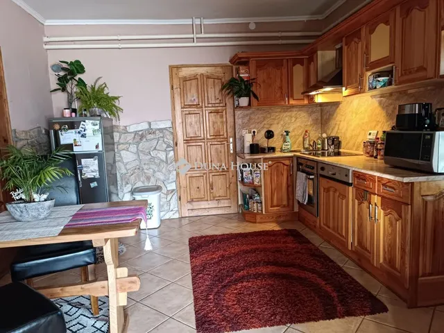 Eladó ház Ácsteszér 85 nm
