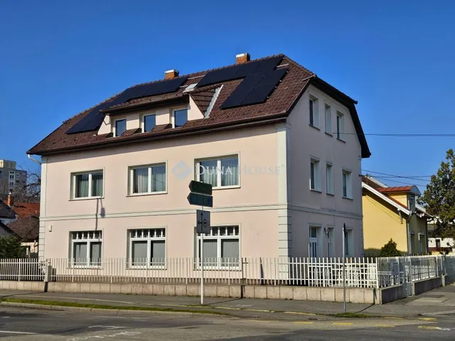 Eladó ház Győr 360 nm