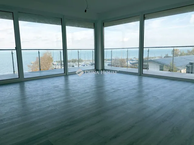 Eladó lakás Siófok 90 nm