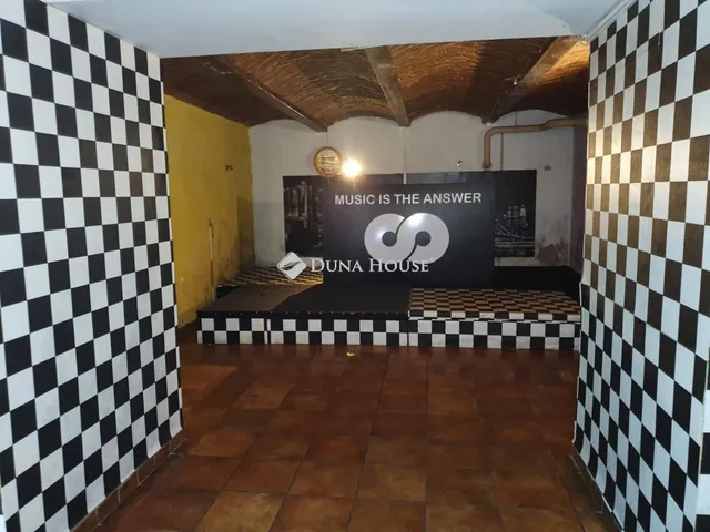 Eladó kereskedelmi és ipari ingatlan Miskolc, Széchenyi István utca 67 nm