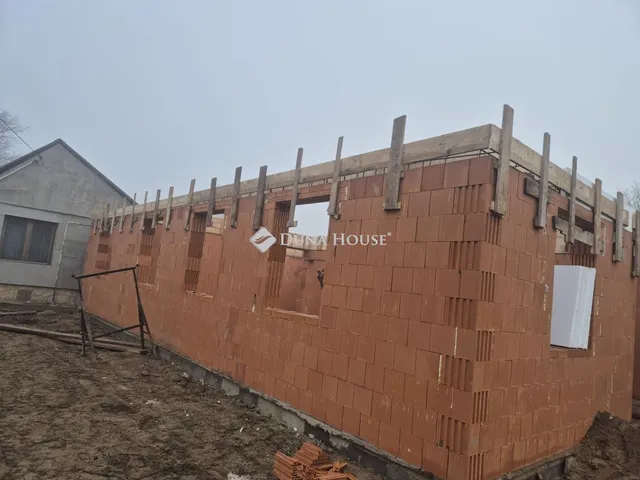 Eladó ház Hajdúsámson 131 nm