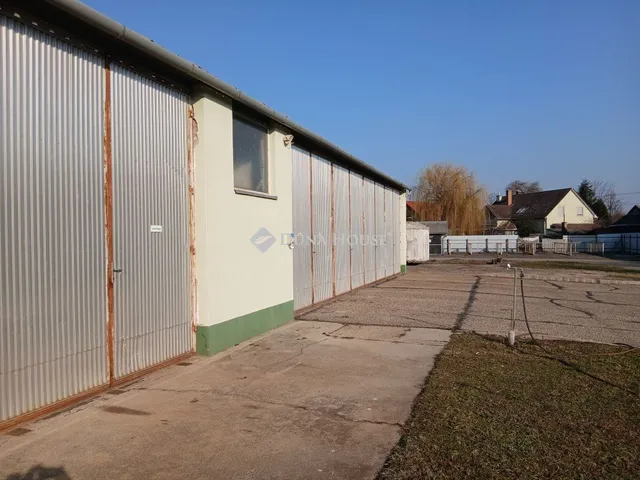 Eladó telek Debrecen 4518 nm