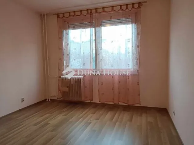 Eladó lakás Debrecen 71 nm