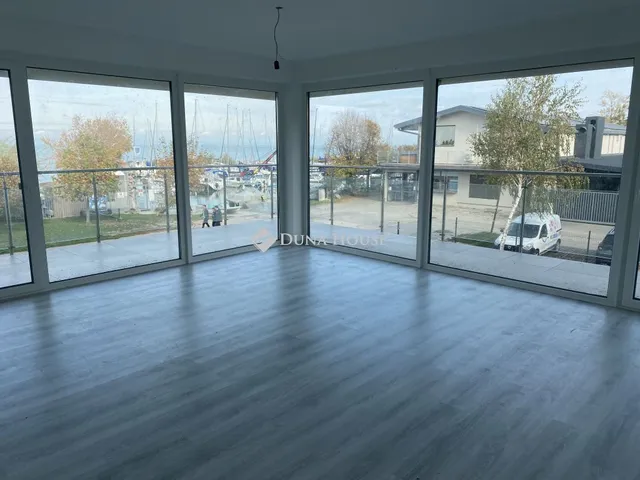 Eladó lakás Siófok 85 nm