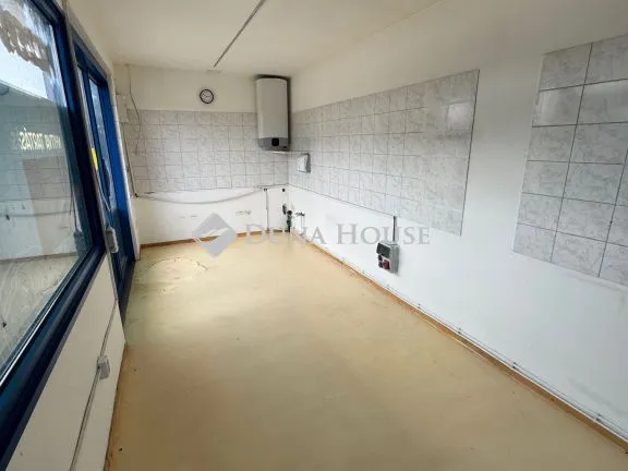 Kiadó kereskedelmi és ipari ingatlan Debrecen 31 nm