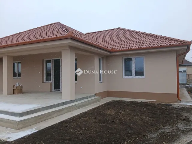 Eladó ház Debrecen 190 nm