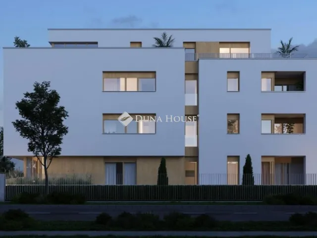 Eladó lakás Debrecen, Szoboszlói út 58 nm