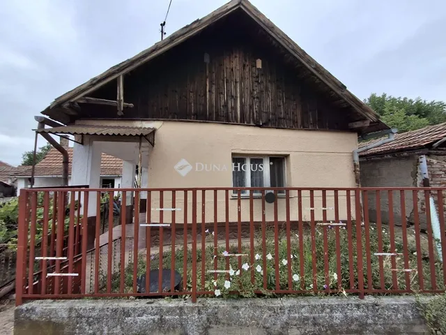 Eladó ház Berettyóújfalu, Kőrösi Csoma Sándor utca 55 nm