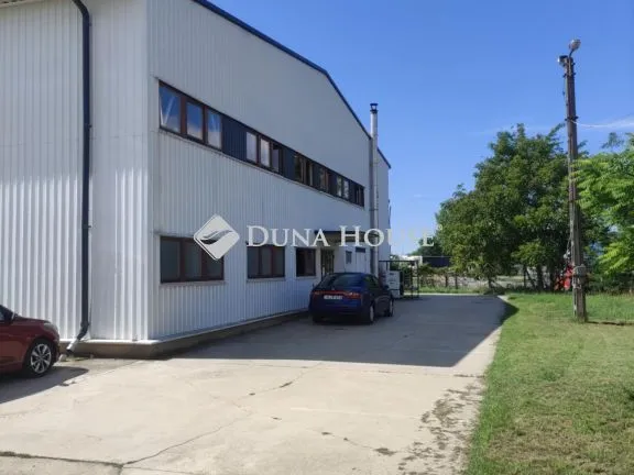 Eladó kereskedelmi és ipari ingatlan Hajdúnánás 1600 nm