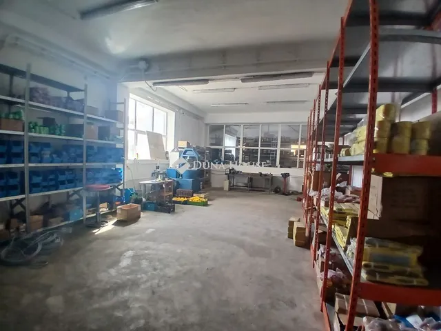 Eladó kereskedelmi és ipari ingatlan Debrecen 450 nm