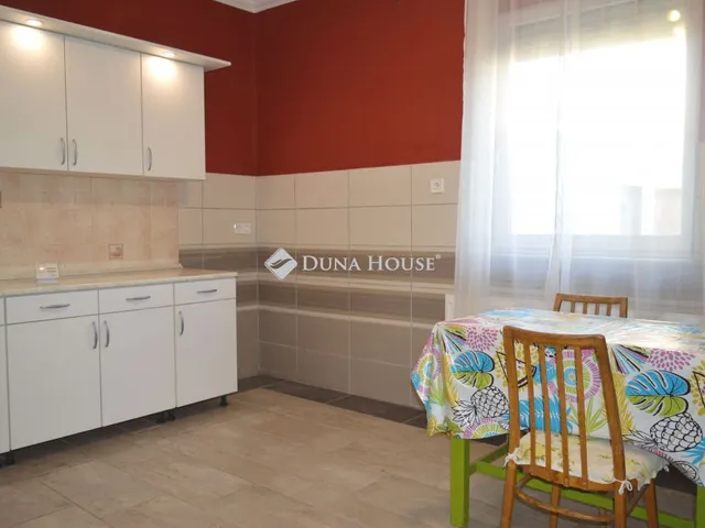 Eladó ház Debrecen, Györffy István utca 84 nm