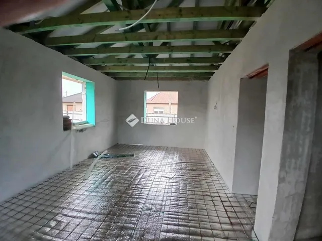 Eladó ház Hajdúsámson 90 nm
