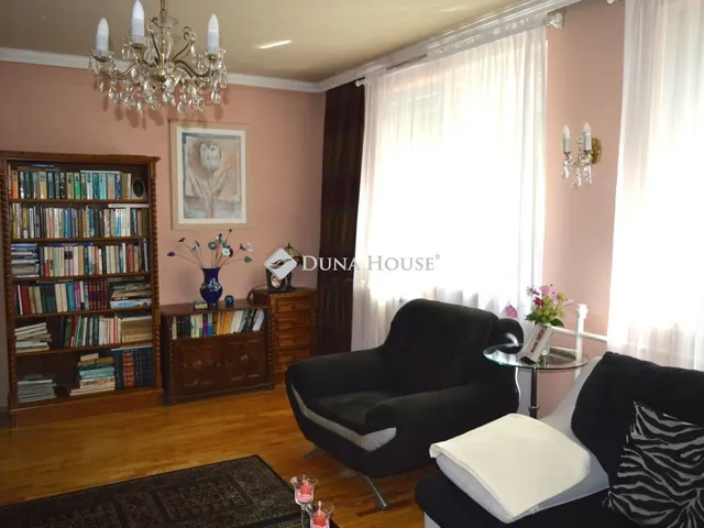 Eladó ház Debrecen, Kiss Áron utca 140 nm