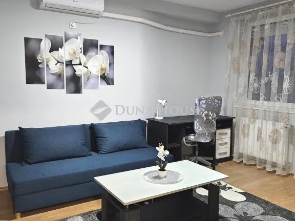 Kiadó lakás Debrecen, Segner tér 52 nm