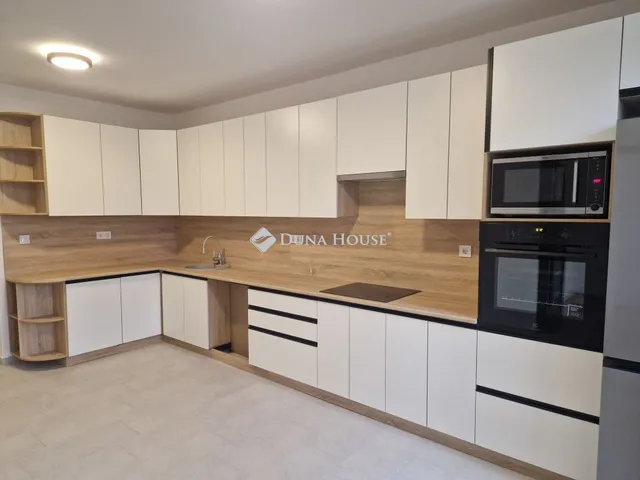 Eladó lakás Debrecen 72 nm