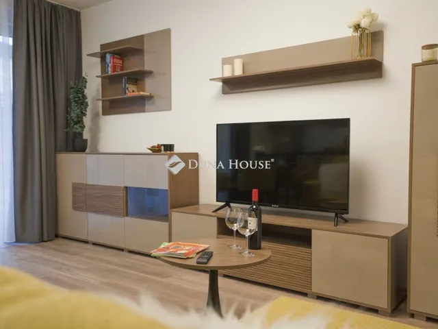 Eladó lakás Budapest VIII. kerület 53 nm