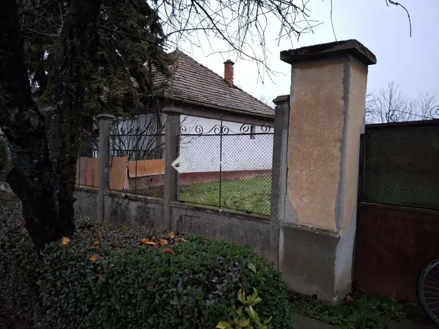 Eladó ház Biharkeresztes, Széchenyi utca 78 nm