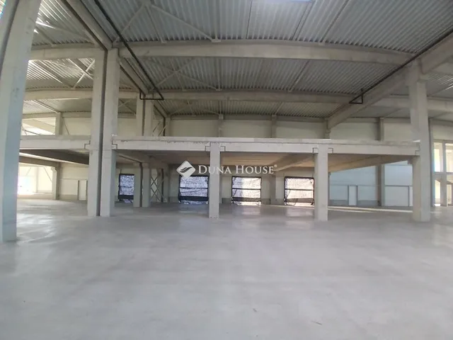 Eladó kereskedelmi és ipari ingatlan Debrecen 4357 nm