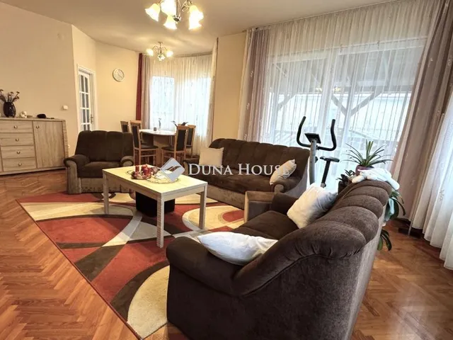 Eladó ház Debrecen 263 nm