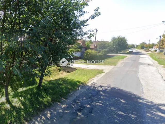 Eladó ház Nagykereki 2 nm