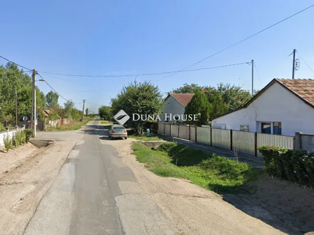 Eladó ház Nagykereki, Petőfi utca 2 nm