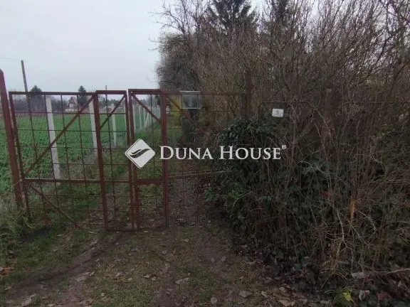 Eladó telek Debrecen 1230 nm